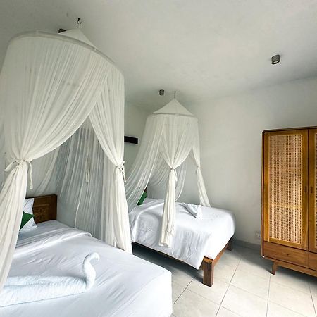 Bali Stuti Jimbaran Inn Екстер'єр фото