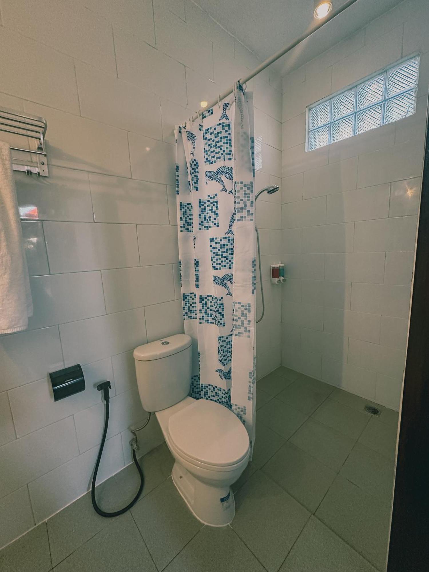 Bali Stuti Jimbaran Inn Екстер'єр фото