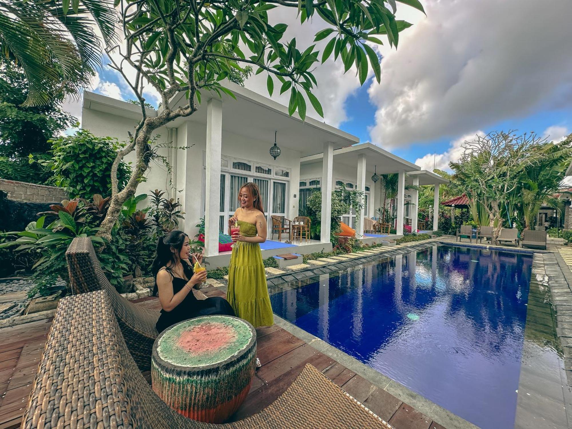Bali Stuti Jimbaran Inn Екстер'єр фото
