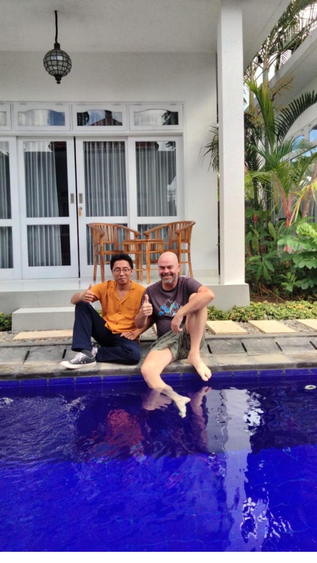 Bali Stuti Jimbaran Inn Екстер'єр фото